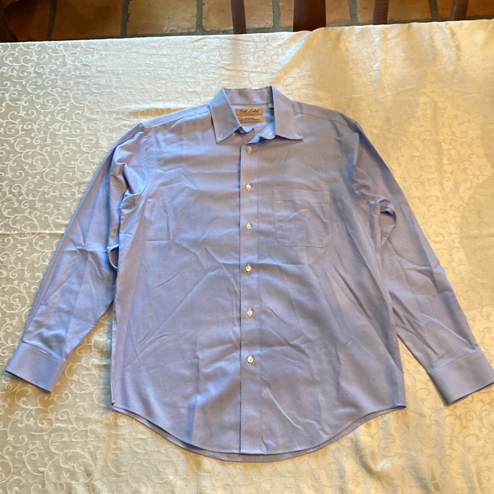 Adult Medium Collared Shirt, Perfect Performance from Roundtree and Yorke